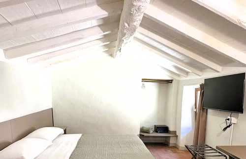 Zavattarello House | Ancient Tower. Village Residences, Zavattarello