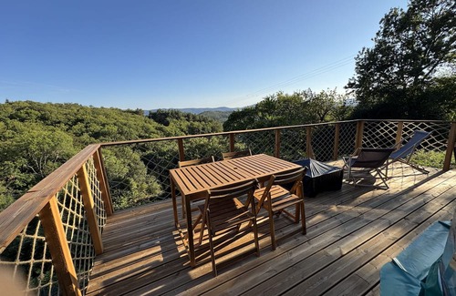 Riols Apartment | Bella Dome - Cosy dome with panoramic mountain views, surrounded by beautiful nature