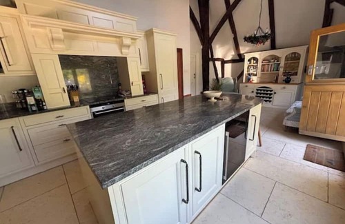 Sheldwich House | Kent barn private pool, hot tub & kids play area