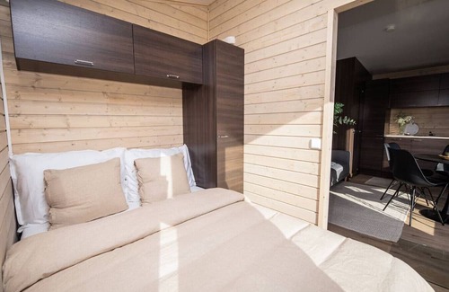 Yllas Cabin | Compact Cozy Cabin | Work & Play