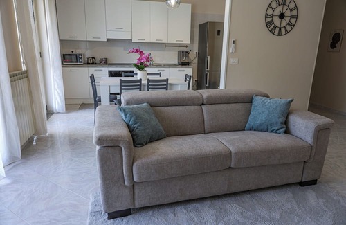 Sant'Antonio Abate Apartment | Casa Bellavista, choose a comfortable and elegant stay!
