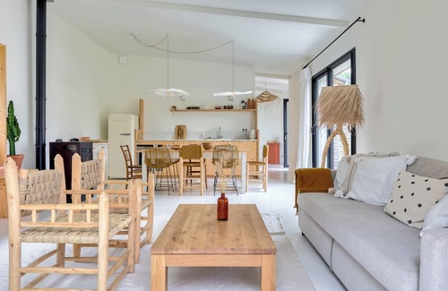 Gouville-sur-Mer House | Casa Sitha magnifique maison de vacances de 110m2 à proximité des plages