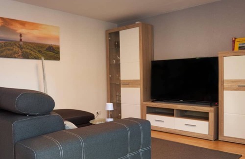 Bedekaspel House | Cozy 4-star vacation home with jetty, on the "Great Sea"