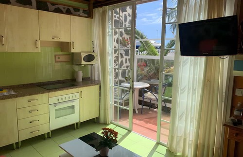 Granadilla de Abona House | Vacation Home 'Nice 101b Apto Sea Pool Only Adult' with Shared Pool