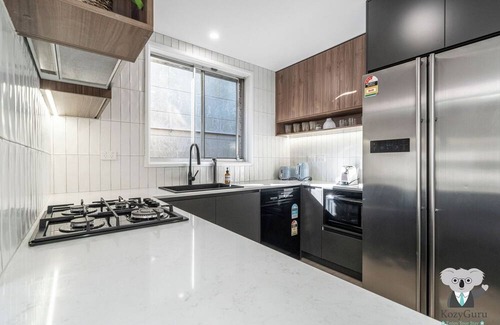 Rozelle House | KozyGuru | Rozelle | Sunny Brick Gem + Parking