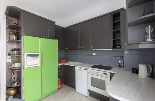 Anafiotika Apartment | Massive 2-Apartment Combo | Unbeatable Acropolis Views | Sleeps 9