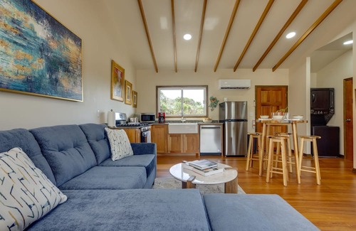 Placencia Cabin | Spacious 2-Bedroom-Lagoon Views-Pool-Maya Beach