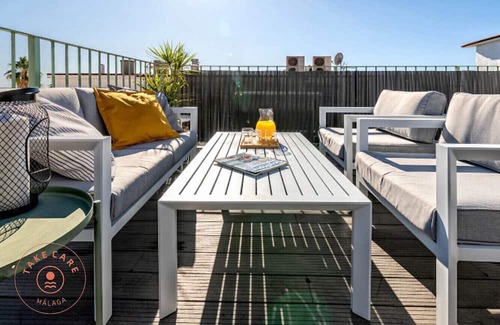Malaga-Este Ski Chalet | House with rooftop terrace at the beach - TCM