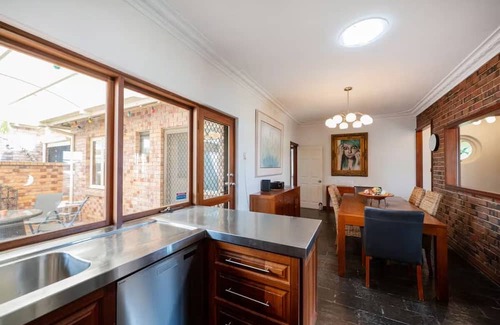 East Bunbury House | Bunbury Bliss - Views and Vibes