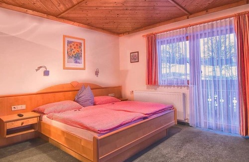 Schladming Other | Dreibettzimmer mit ÜF, Kurzaufenthalt - Pension Brandstätterhof