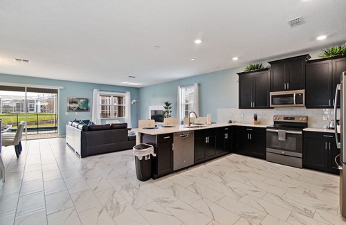 Davenport Condo | Spacious 8 Bed Pool Home with Game Room-8830IC