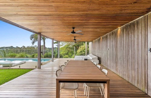 Bangalow House | Mango Packing Shed by Contemporary Hotels