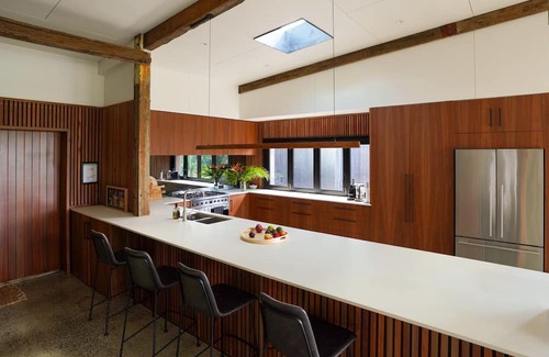 Bangalow House | Mango Packing Shed by Contemporary Hotels