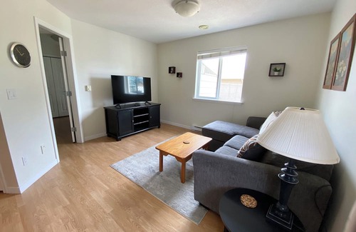 Vernon House | Clean and Bright One Bedroom Basement Suite with separate entrance