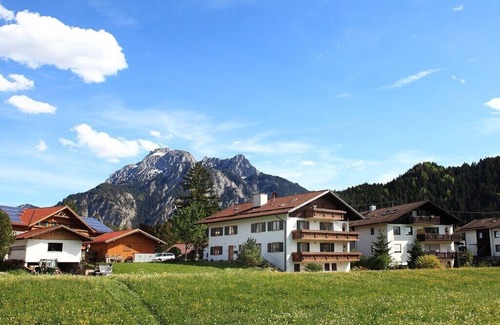 Horn House | Holiday home with 2 bedrooms