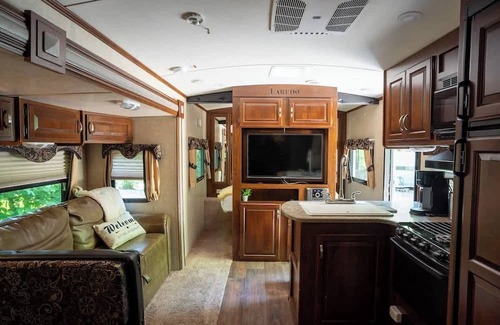 Miller Lake House | Laredo RV near Tobermory