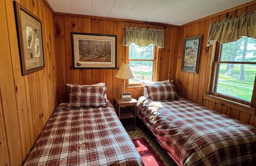 Remer Cabin | Spacious lodge with cabins in charming Remer/Longville with WiFi, AC