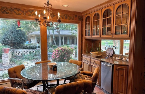 Clarksdale House | Clarksdale Retreat with Pool/Sauna - Sleeps 13