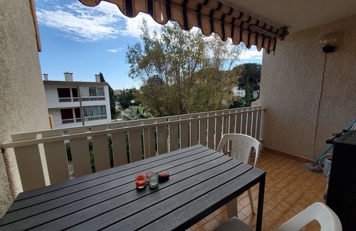 Les Sablettes Apartment | T2 Air-conditioned with swimming pool in Les Sablettes - Walking distance, Sea and Serenity