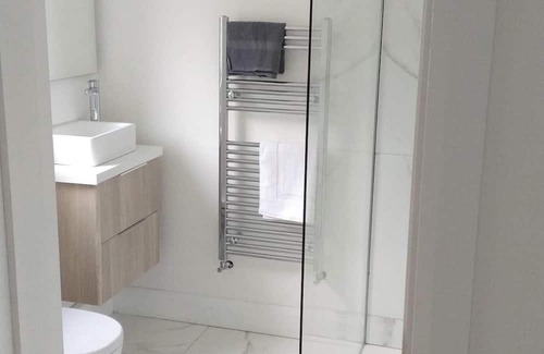 Kildare House | Leixlip 4 Bedroom, Sleeps 6