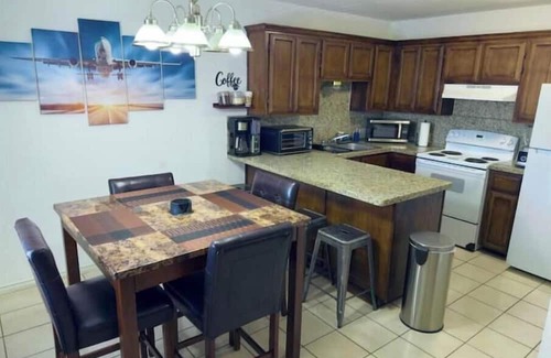 McAllen Apartment | Work or Relax/Convention center