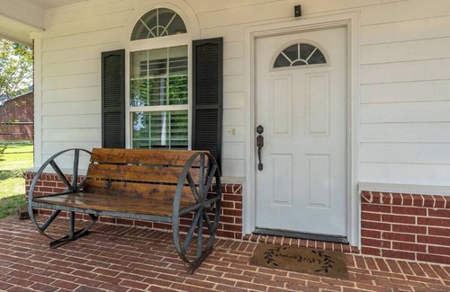 Gilmer House | 700+ acre farm with ponds and a pool located in Gilmer, Texas!