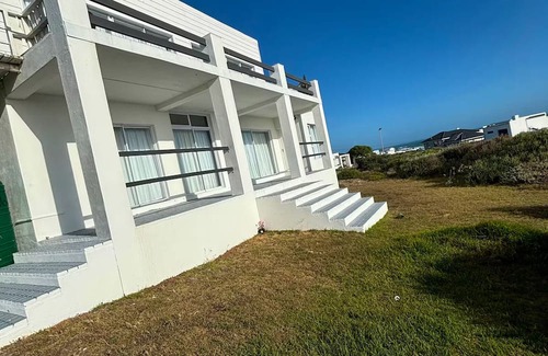 Yzerfontein House | Seven@Seaview