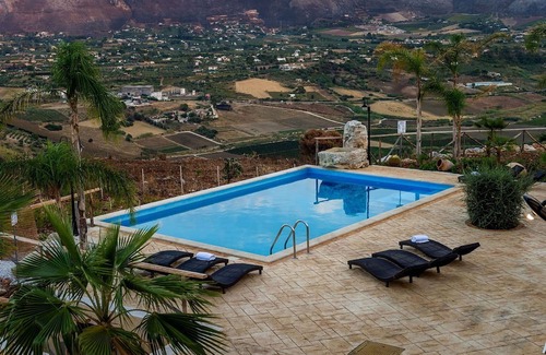 Scopello Villa | My Rental Homes - Villa Thalia surrounded by 22.000 sqm of garden with pool