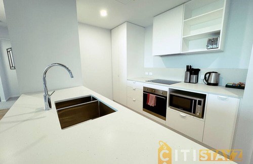 Phillip Apartment | Marvellous at Melrose - 2bd 2bth Apt - Woden CBD
