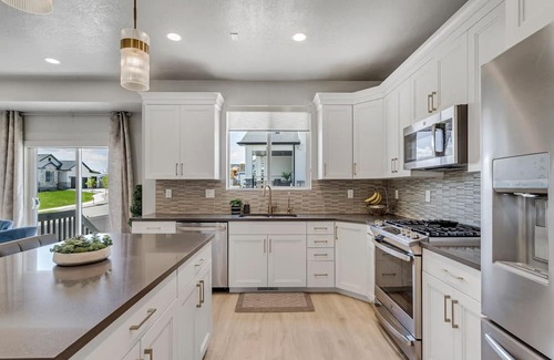 Snowbird House | Beautiful home in a prime location. Summer lakes and winter skiing in Park City