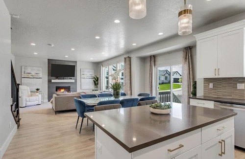Snowbird House | Beautiful home in a prime location. Summer lakes and winter skiing in Park City