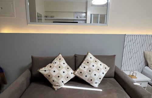 San Jose Apartment | Studio with City view,few minutes to Skyranch and Peoples Park and PicnicGroove
