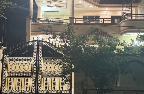 Jalandhar House | Spacious, comfortable and relaxation