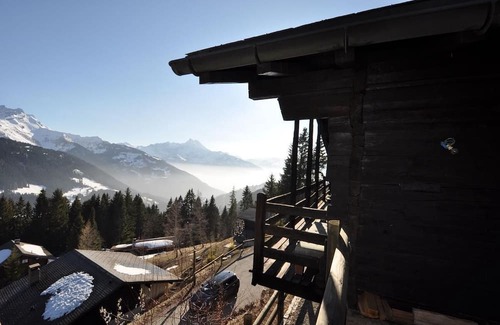 Gryon Ski Chalet | Bright and spacious Chalet Taveyanne, up to 8 people, a few meters from the Villars - Gryon - Diable