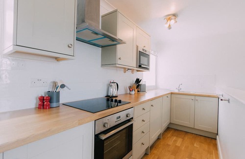 St Ives Cottage | St. Ives 2 Miles, Beaches, It's A Dog's Paradise