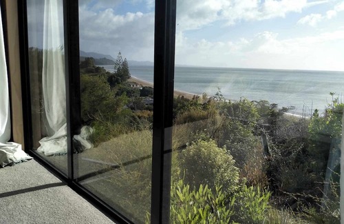 Parapara House | Treetops Lookout - ocean views