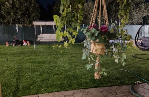 Palaia Fokaia Cottage | Εξοχική παραθαλασια κατοικία σε κήπο με τζακουζι. GARDEN HOUSE
