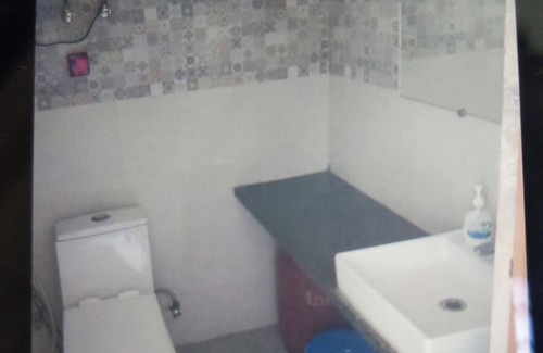 Greater Noida Apartment | Soothing apartment with AC in Greater Noida, apartment with all luxury amenities
