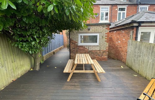 Harborne House | FamilyFriendly - Sleeps6 - PrivateParking - Garden