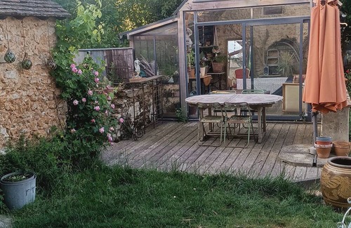 Neuville-sur-Sarthe Villa | Country house for the 24h, 10 minutes from Le Mans