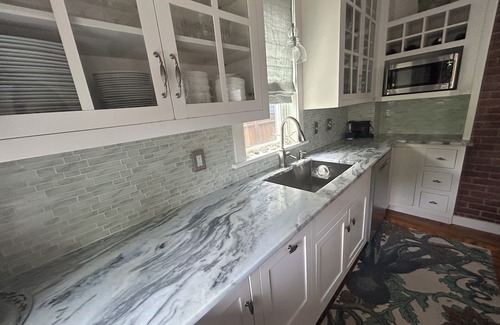 Newburyport House | Downtown Home. Walk to Waterfront, Restaurants, Shops & Train. Beaches Nearby.