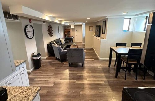 St. Charles Historic District Apartment | 6th street 101 - Walk to Main St