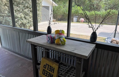 Boerne House | Charming 3-bedroom house with pool, large fenced yard, 1.5 miles to Main St.