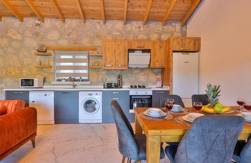 Sarıbelen Villa | Saribelen Village 2 Bedroom Villa 8371