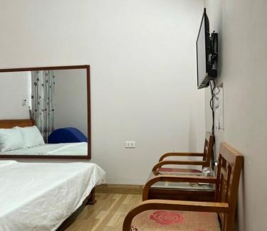 Hai Duong Hotel | Hoa Quỳnh 2 Hotel