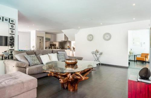 Ibiza Town Bed & Breakfast | Private Pool 2 floors Penthouse - Near Port BnB Luxury Stay