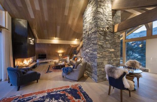 Arosa Ski Chalet | Arosa Chalet with Private Sauna Hot Tub