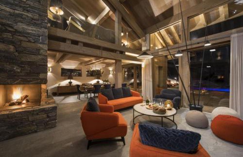 Arosa Ski Chalet | Arosa Chalet with Private Sauna Hot Tub