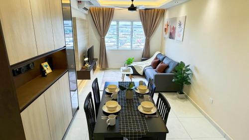 Kampung Rinching Ulu Apartment | D'Kayangan, Setia Ecohill Semenyih Serenity Suite