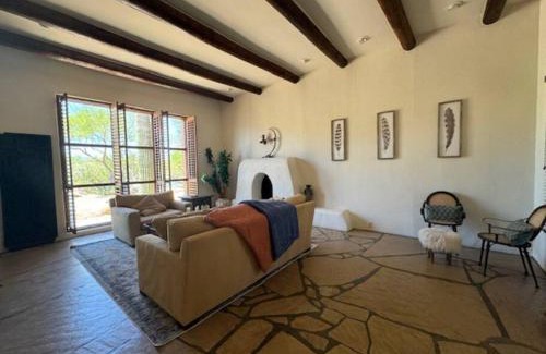 Pinnacle Peak House | Bill Tull Desert Breeze Casa